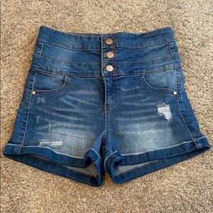 High wasted Jean shorts